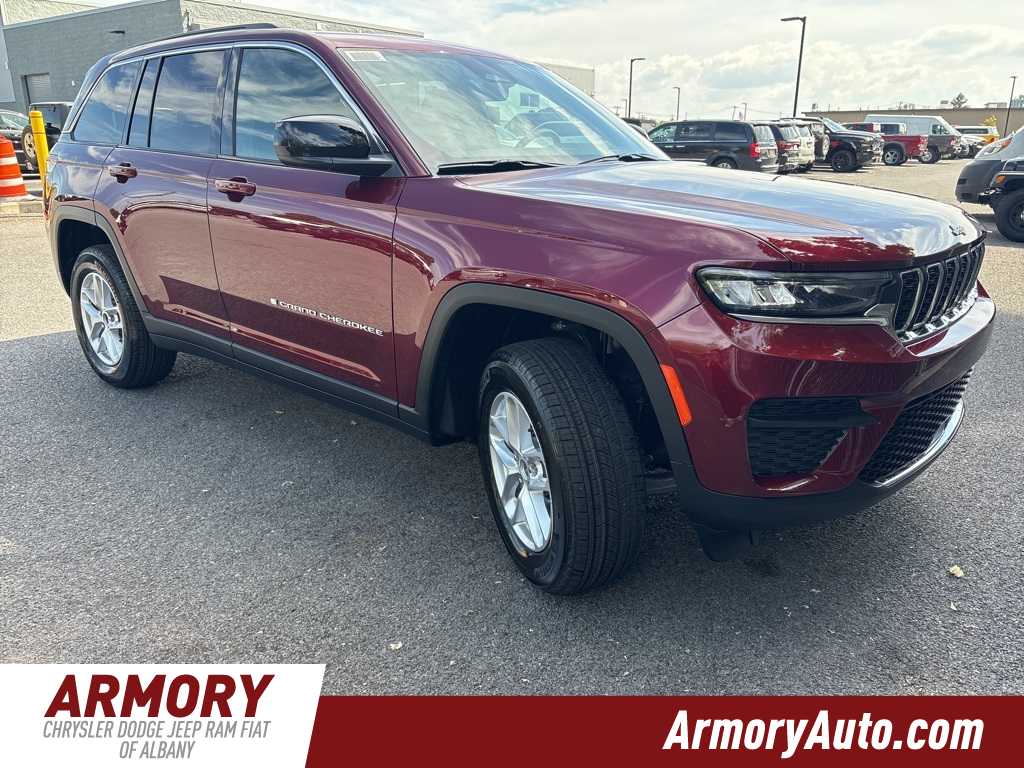 Thumbnail: 2025 Jeep Grand Cherokee - 3