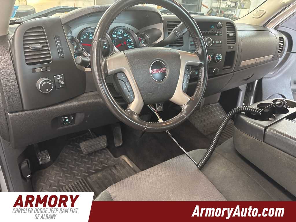 Thumbnail: 2012 GMC Sierra 2500 - 9