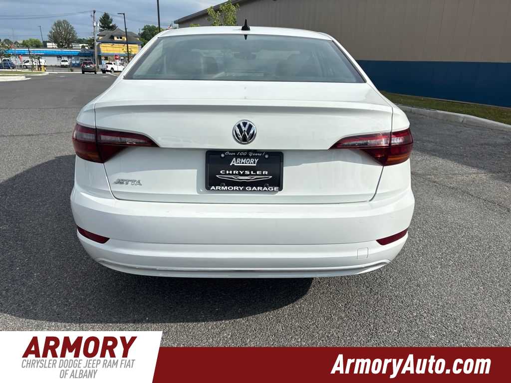 Thumbnail: 2019 Volkswagen Jetta - 5