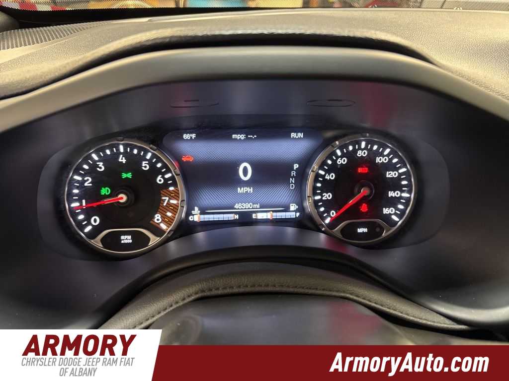 Thumbnail: 2023 Jeep Renegade - 14