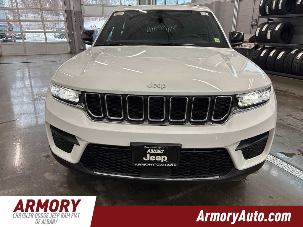 Thumbnail: 2026 Jeep Grand Cherokee - 2