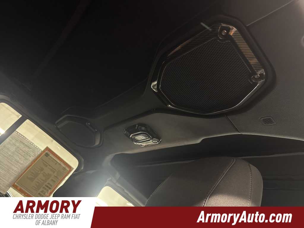 Thumbnail: 2022 Jeep Wrangler - 35