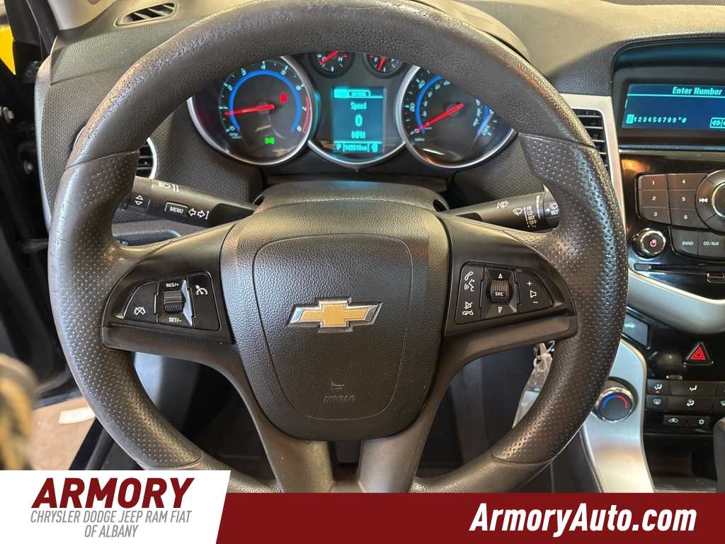 Thumbnail: 2015 Chevrolet Cruze - 11