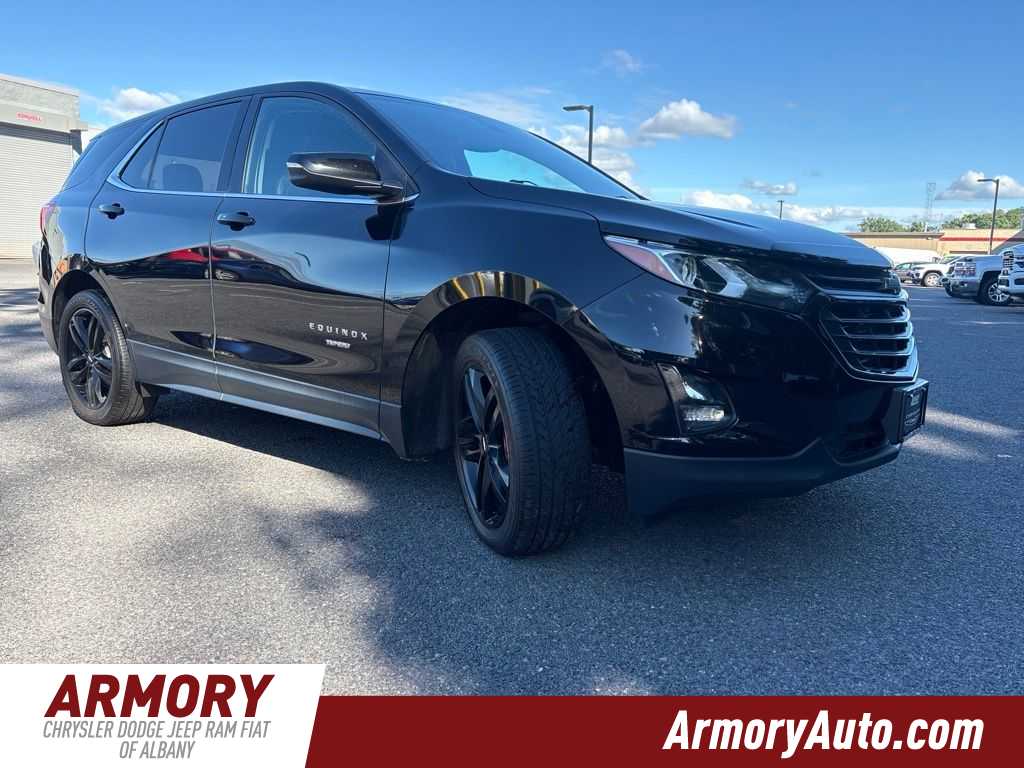 Thumbnail: 2020 Chevrolet Equinox - 3