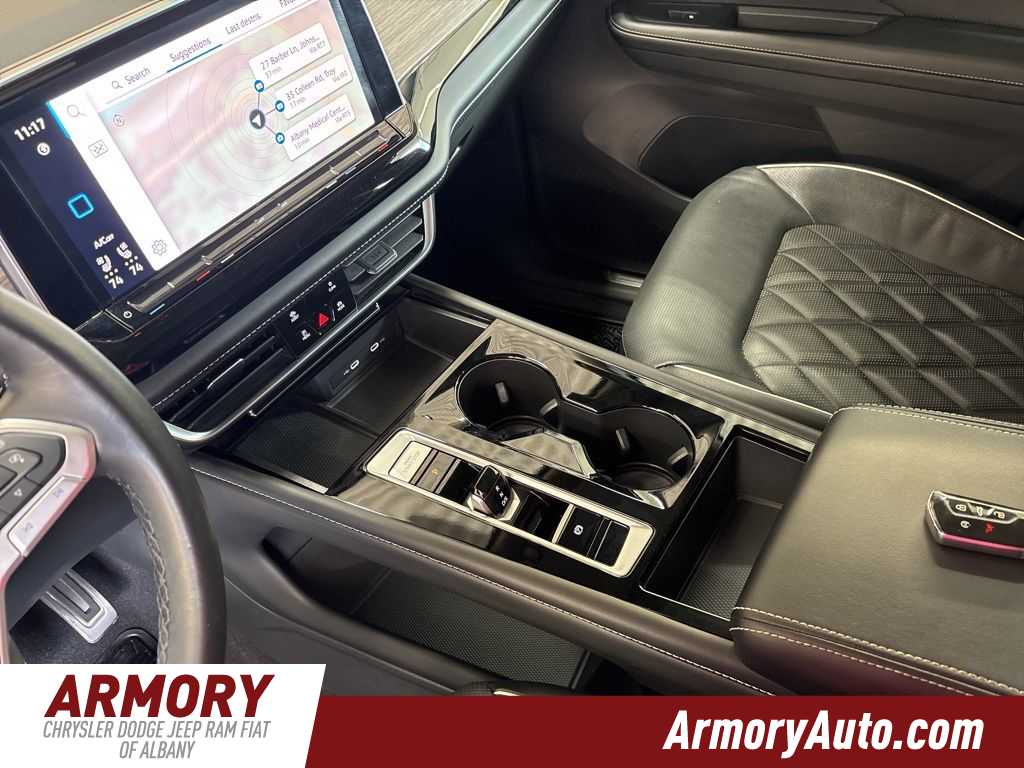 Thumbnail: 2024 Volkswagen Atlas - 18