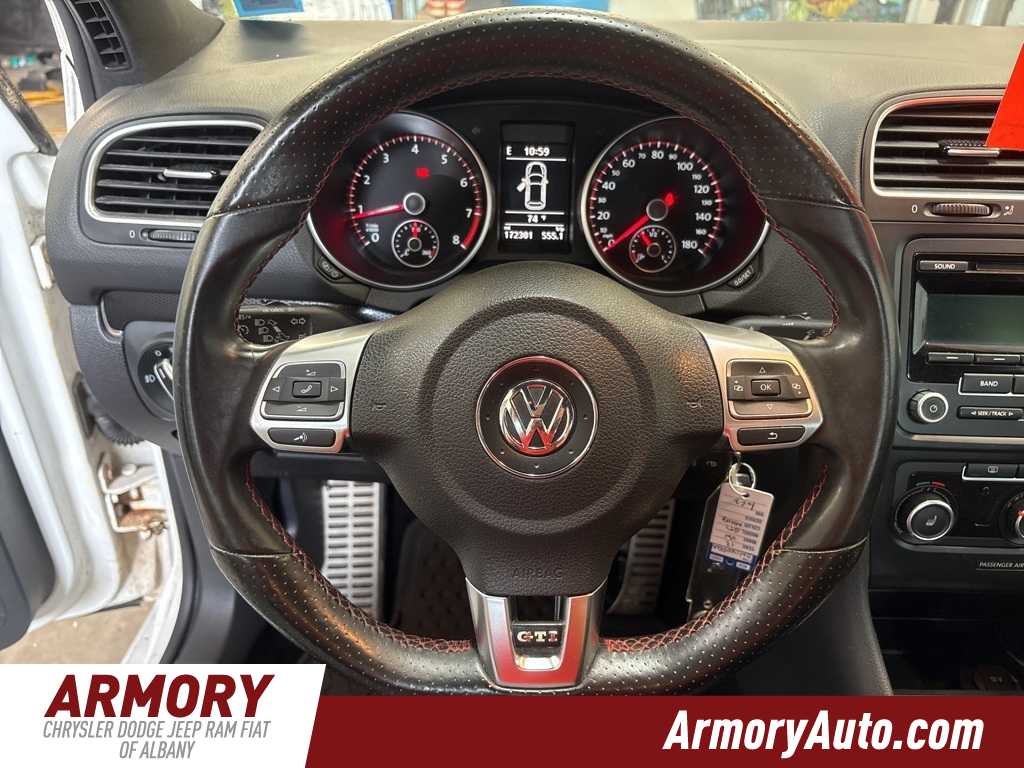 Thumbnail: 2013 Volkswagen Golf - 13