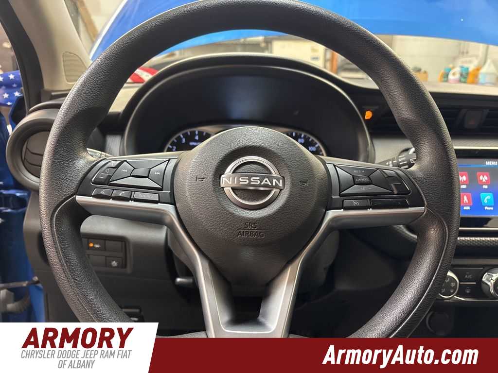 Thumbnail: 2022 Nissan Kicks - 12