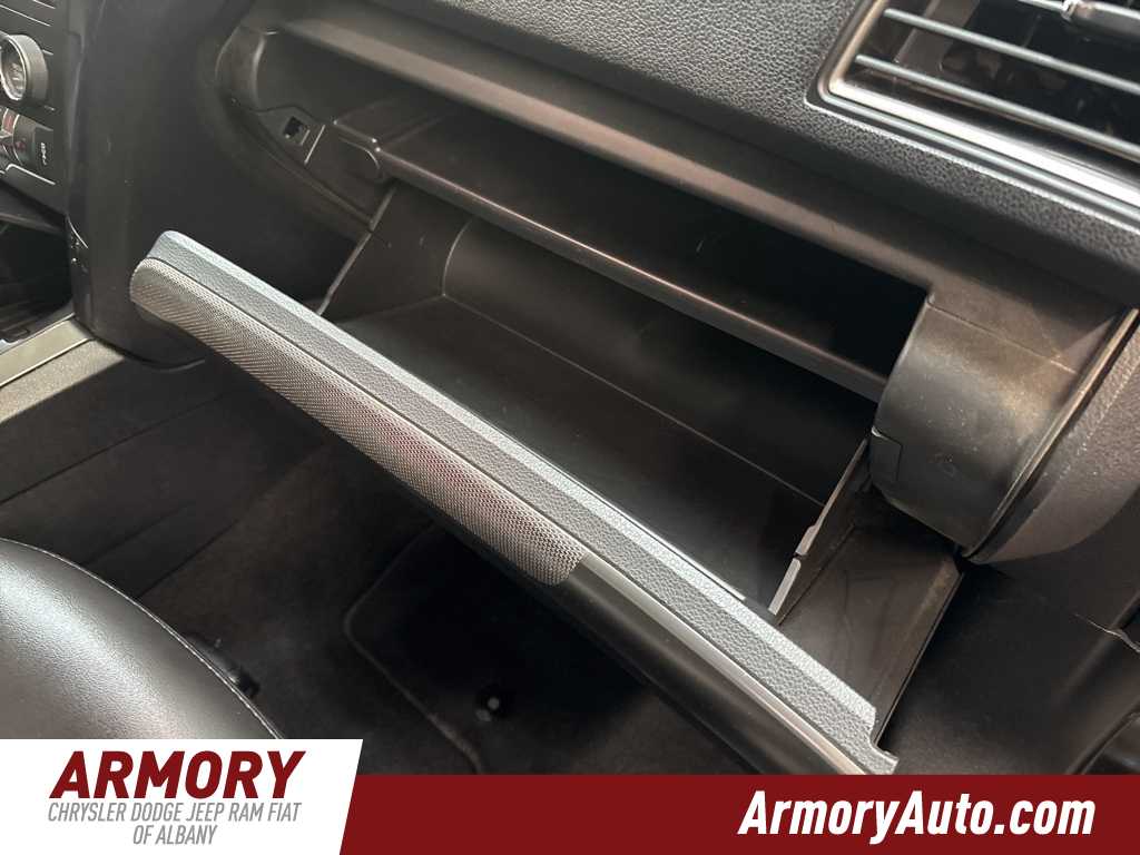 Thumbnail: 2019 Ford Explorer - 46