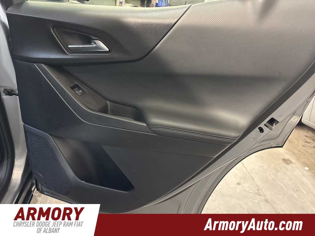 Thumbnail: 2025 Chevrolet Equinox - 32