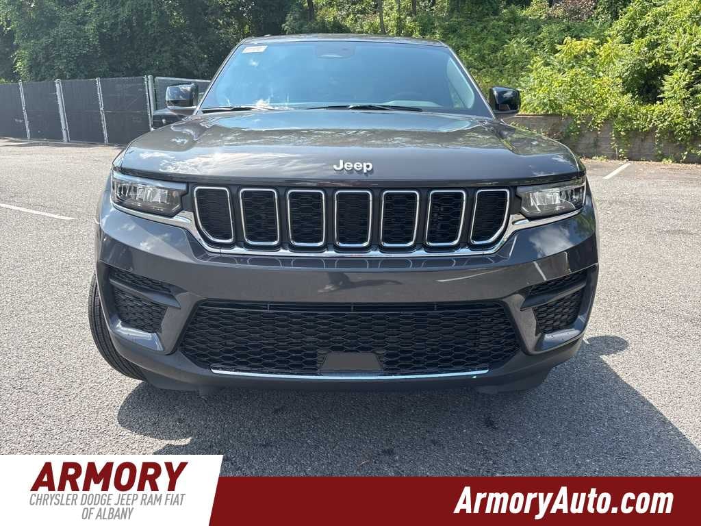 New 2025 Jeep Grand Cherokee Laredo X SUV
