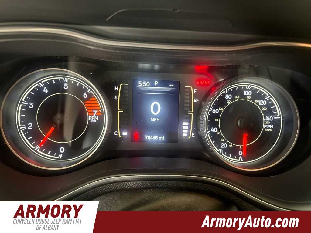 Thumbnail: 2021 Jeep Cherokee - 15