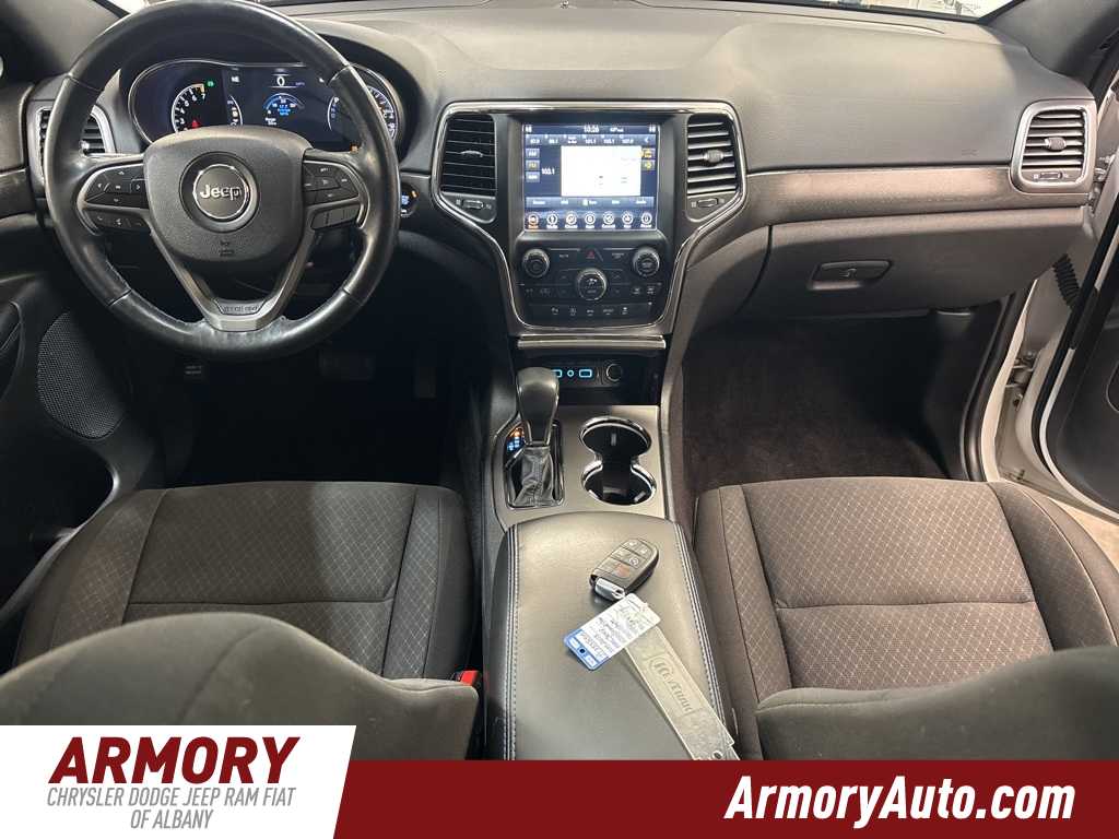 Thumbnail: 2018 Jeep Grand Cherokee - 37