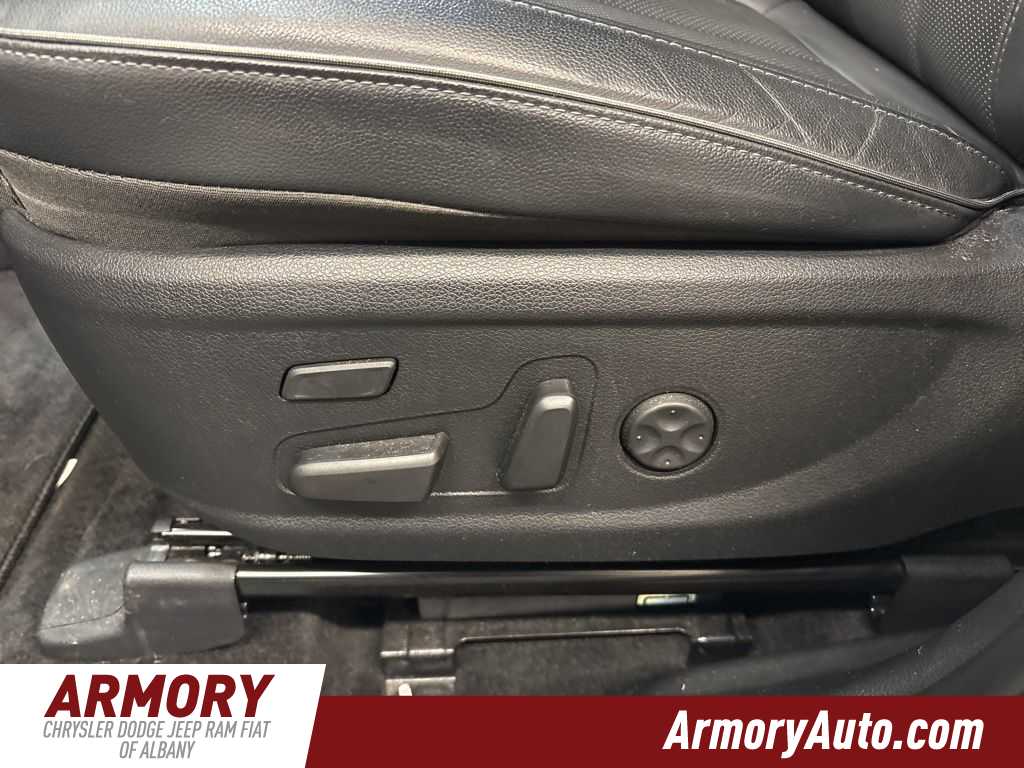 Thumbnail: 2022 Hyundai Santa Fe - 12