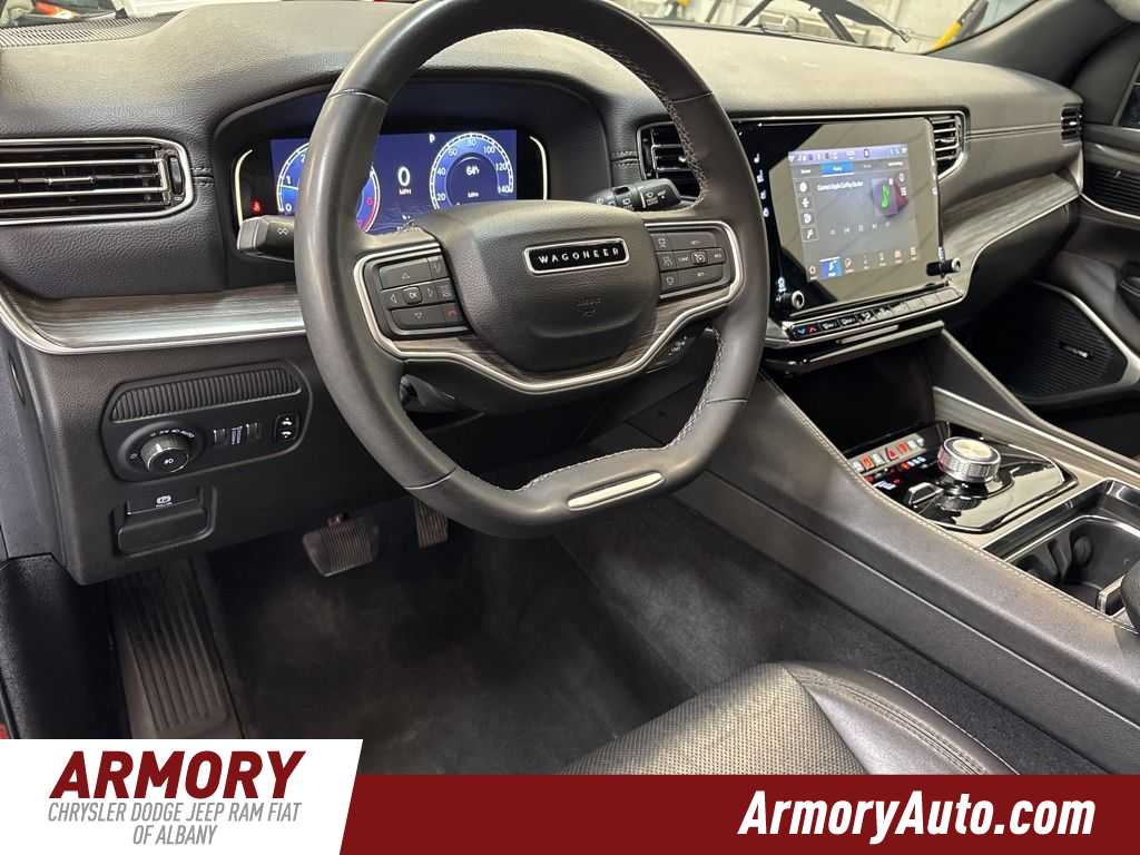 Thumbnail: 2024 Jeep Wagoneer - 11