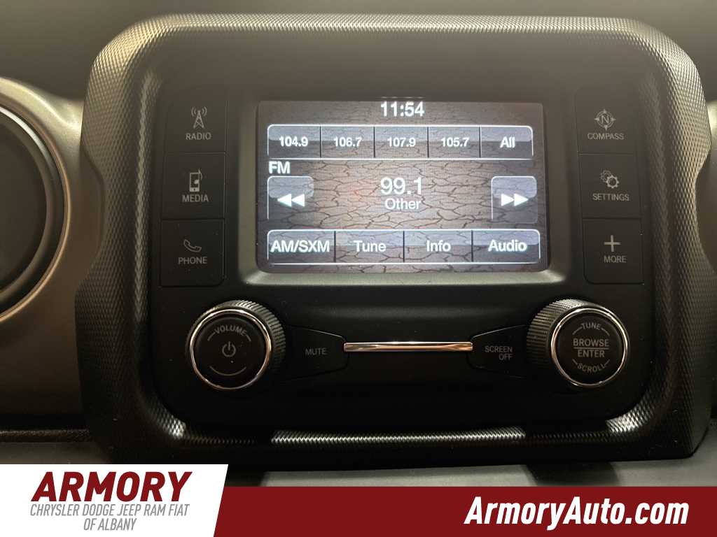 Thumbnail: 2018 Jeep Wrangler - 18