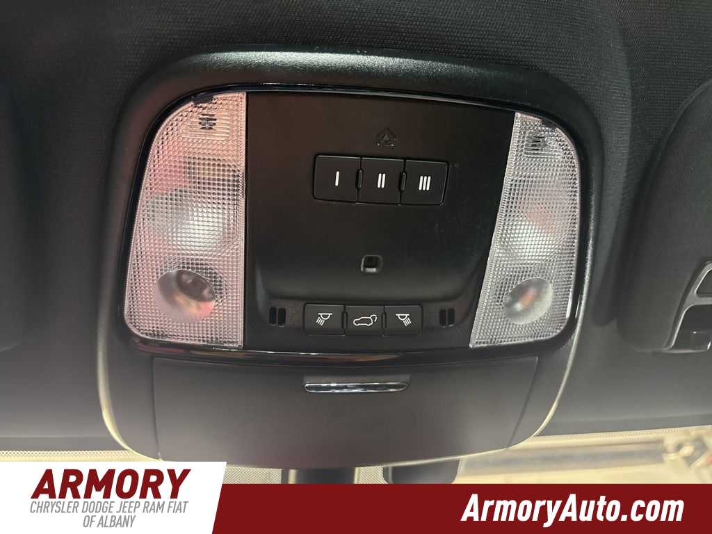 Thumbnail: 2025 Dodge Durango - 23