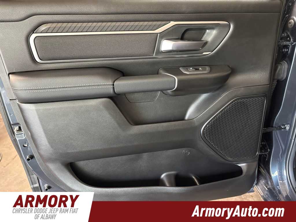 Thumbnail: 2026 RAM 1500 - 26