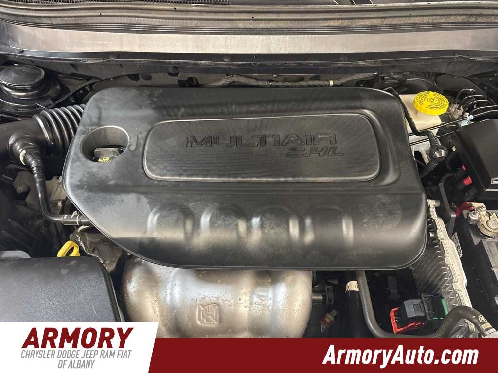 Thumbnail: 2023 Jeep Cherokee - 41