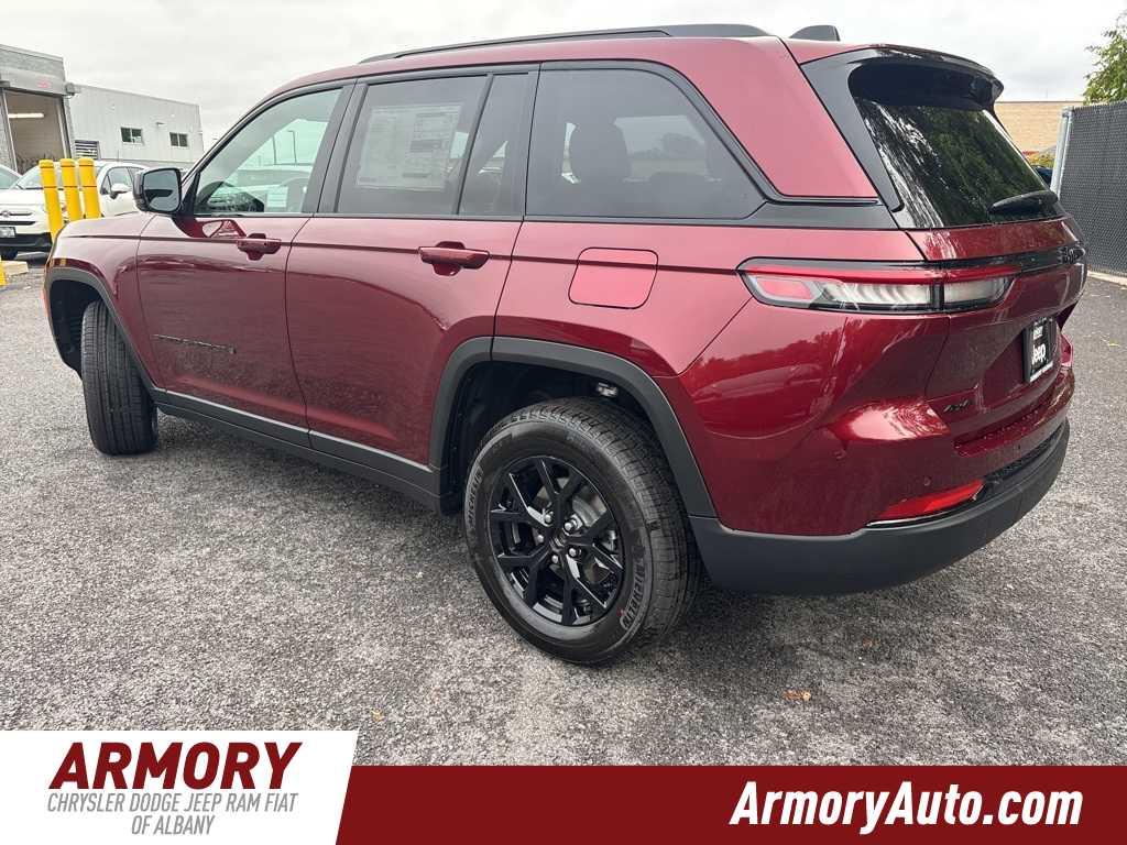 Thumbnail: 2025 Jeep Grand Cherokee - 6