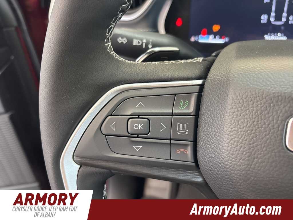 Thumbnail: 2025 Jeep Grand Cherokee L - 15