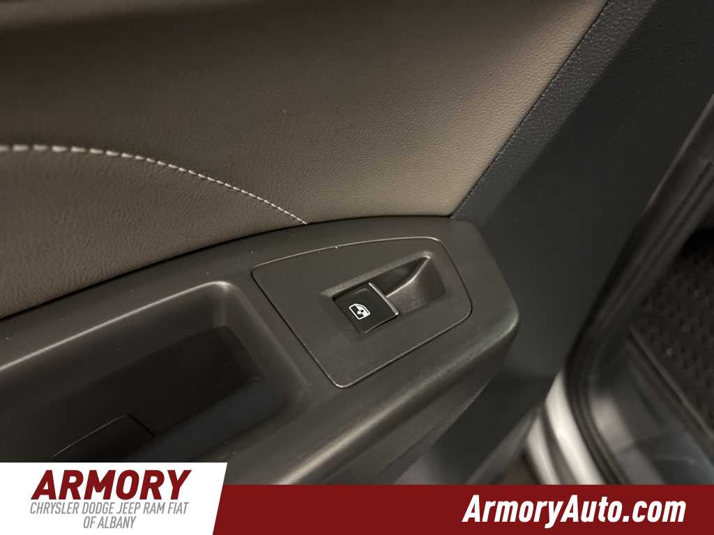 Thumbnail: 2022 Volkswagen Atlas - 26