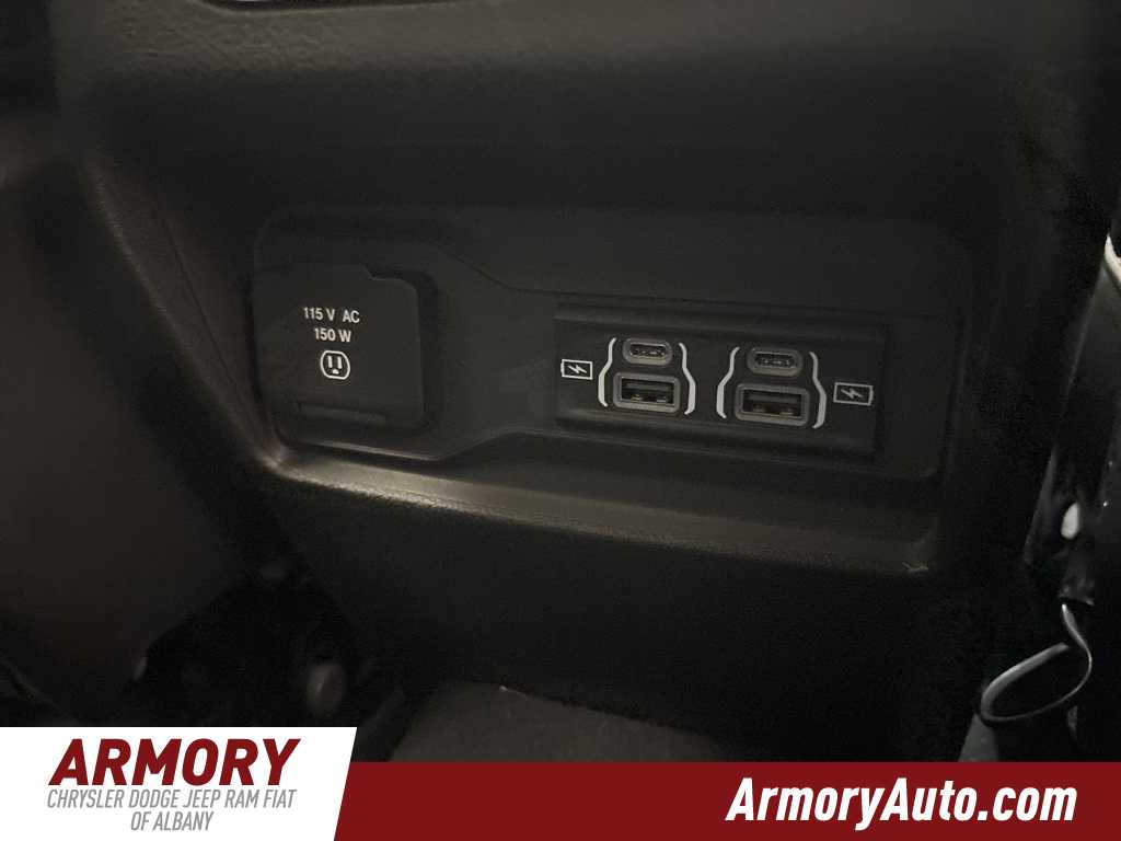 Thumbnail: 2025 Jeep Grand Cherokee L - 33