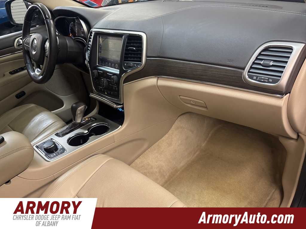 Thumbnail: 2016 Jeep Grand Cherokee - 41