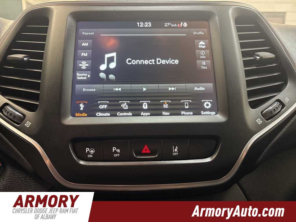 Thumbnail: 2023 Jeep Cherokee - 15