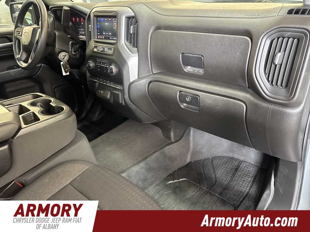 Thumbnail: 2022 Chevrolet Silverado 1500 - 32