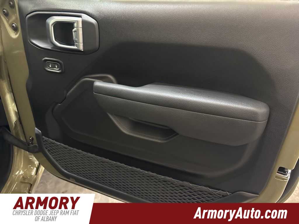 Thumbnail: 2026 Jeep Wrangler - 32