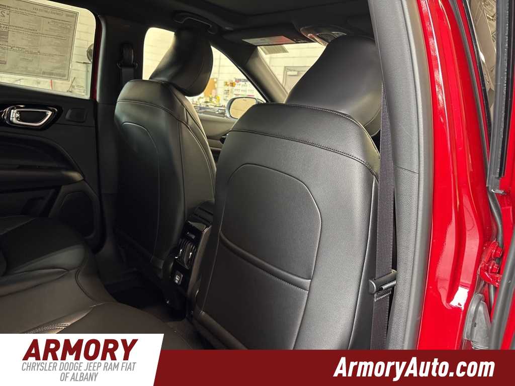 Thumbnail: 2025 Jeep Compass - 27