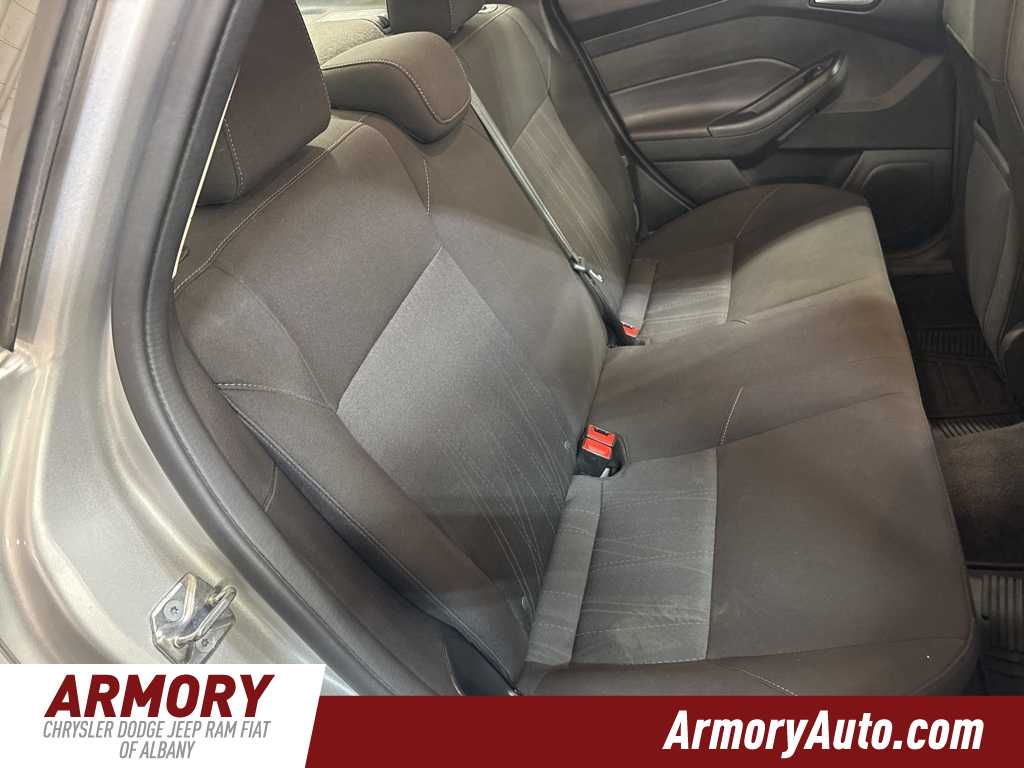 Thumbnail: 2017 Ford Focus - 30