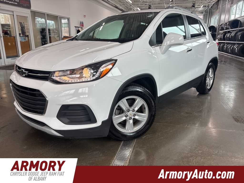 Thumbnail: 2020 Chevrolet Trax - 1