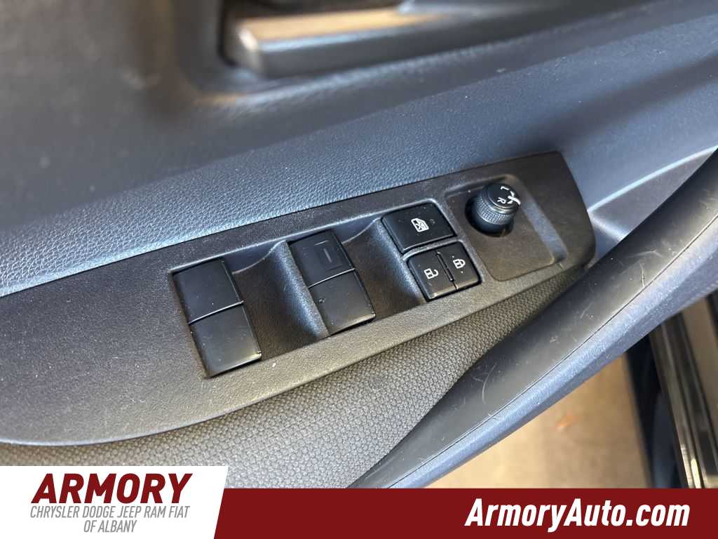 Thumbnail: 2024 Toyota Corolla - 8