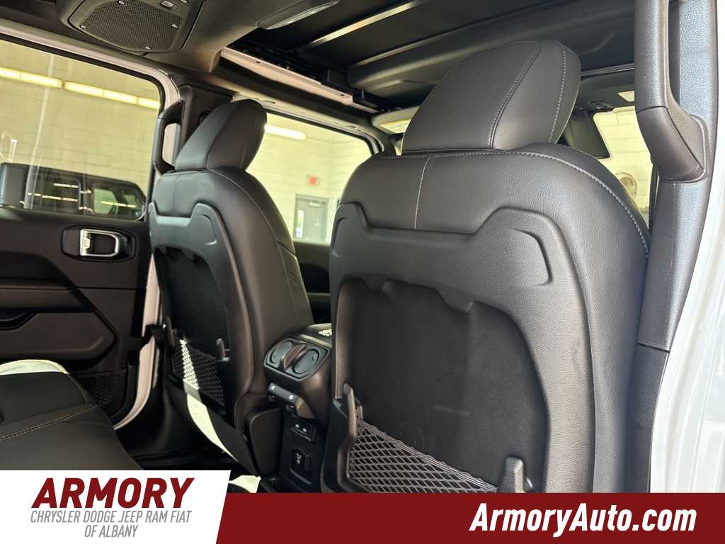 Thumbnail: 2025 Jeep Wrangler - 27