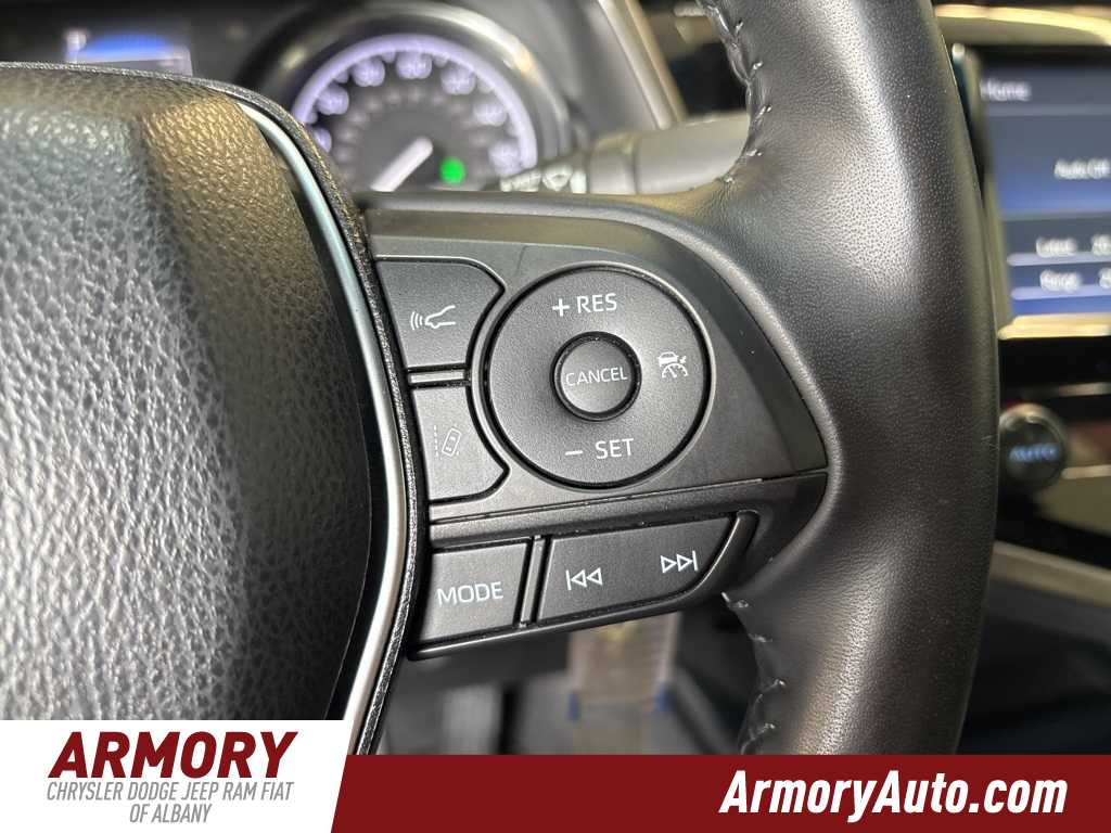 2018 Toyota Camry SE 15