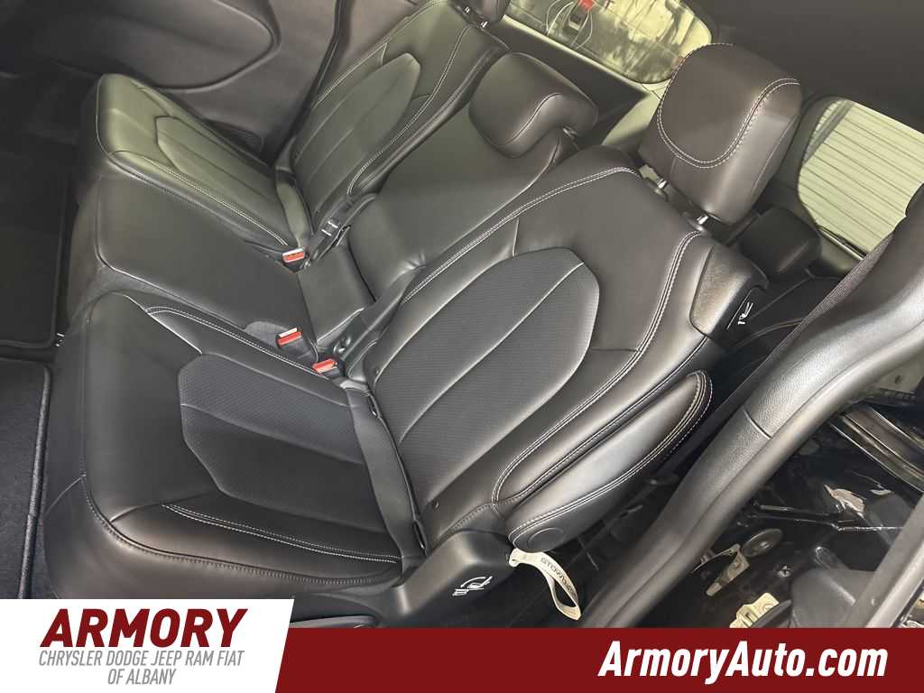 Thumbnail: 2026 Chrysler Pacifica - 28