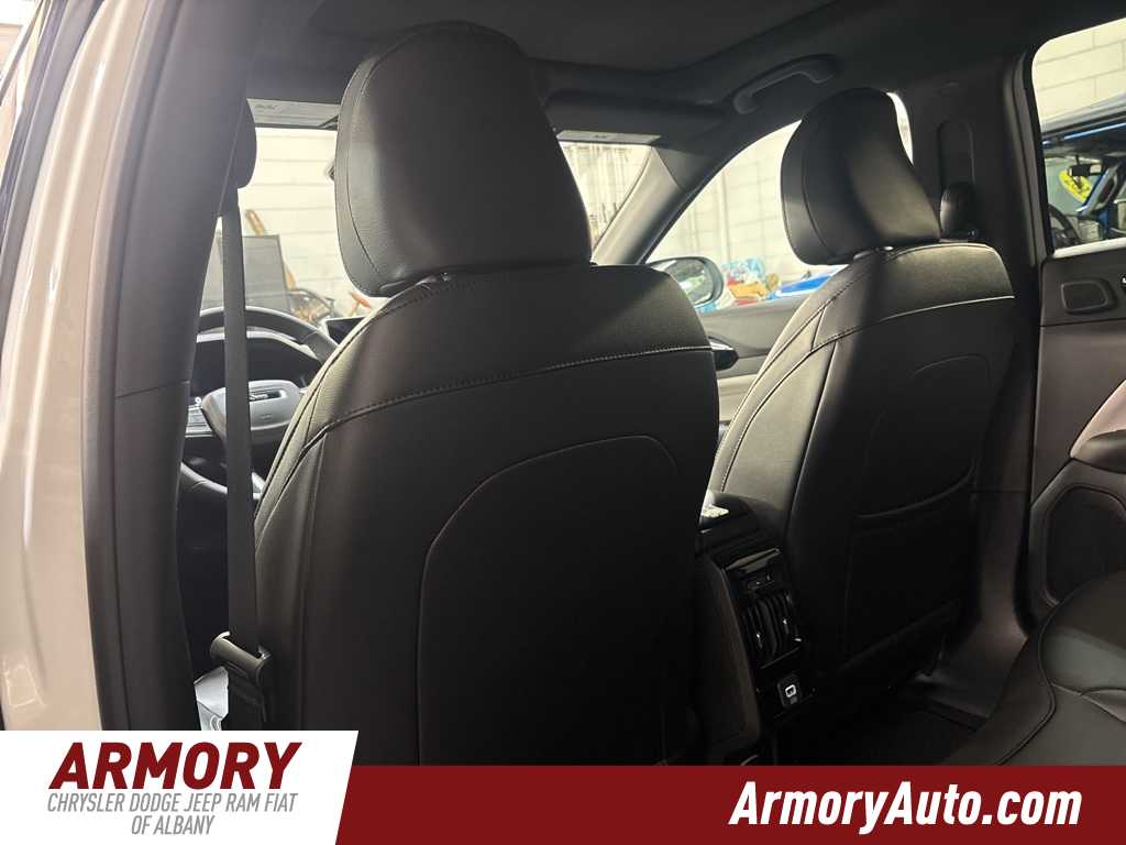 Thumbnail: 2026 Jeep Compass - 23