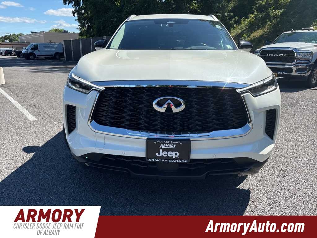 Thumbnail: 2023 INFINITI QX60 - 2