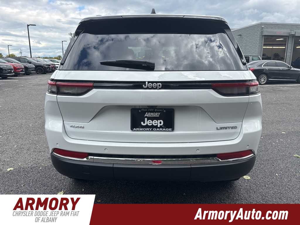 Thumbnail: 2025 Jeep Grand Cherokee - 5