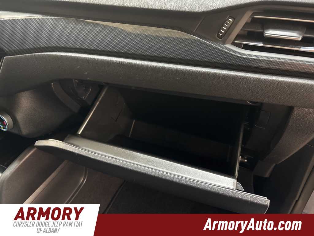 Thumbnail: 2024 Ford Escape - 39