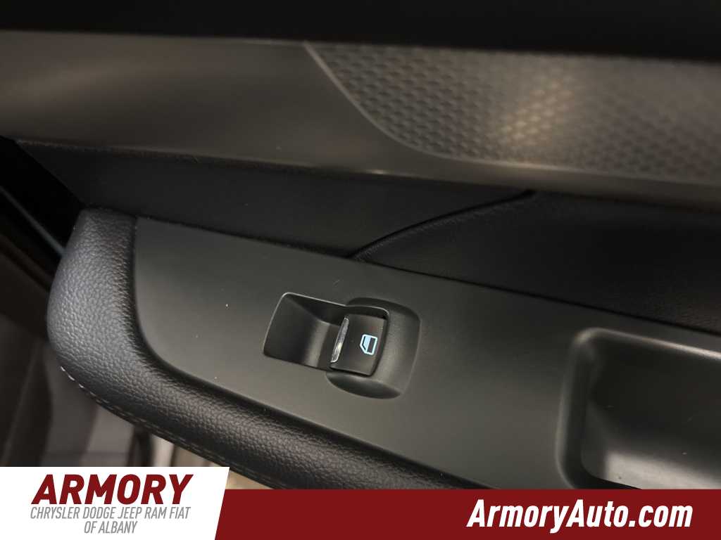 Thumbnail: 2019 Ford Explorer - 35