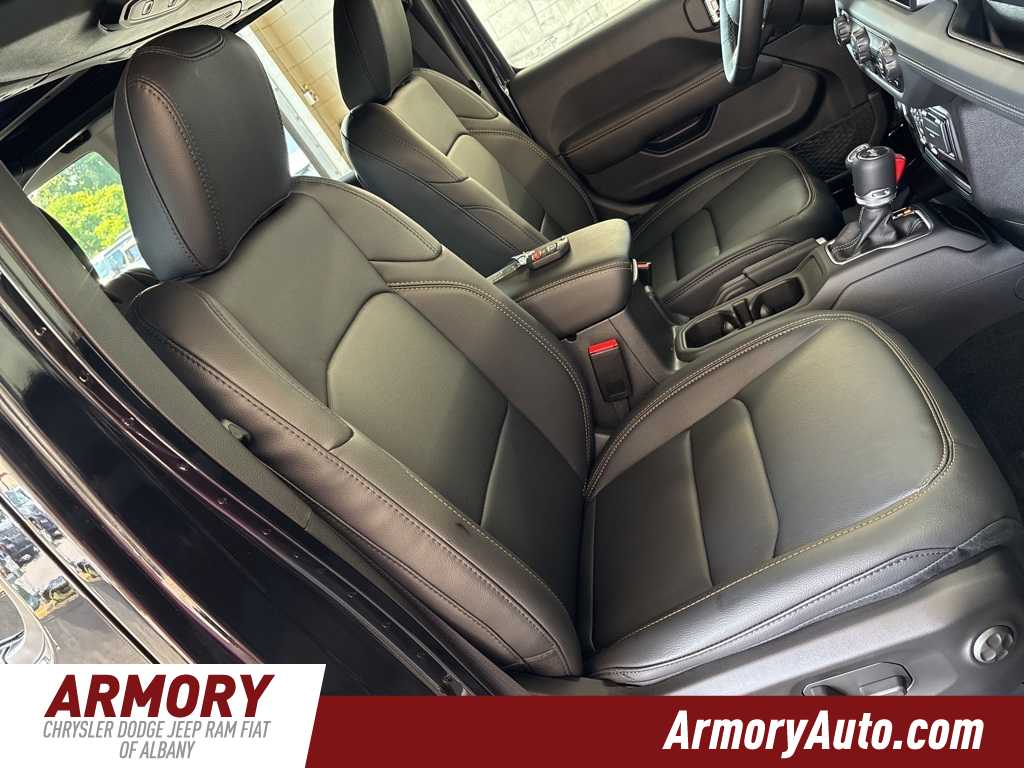 Thumbnail: 2025 Jeep Wrangler - 26