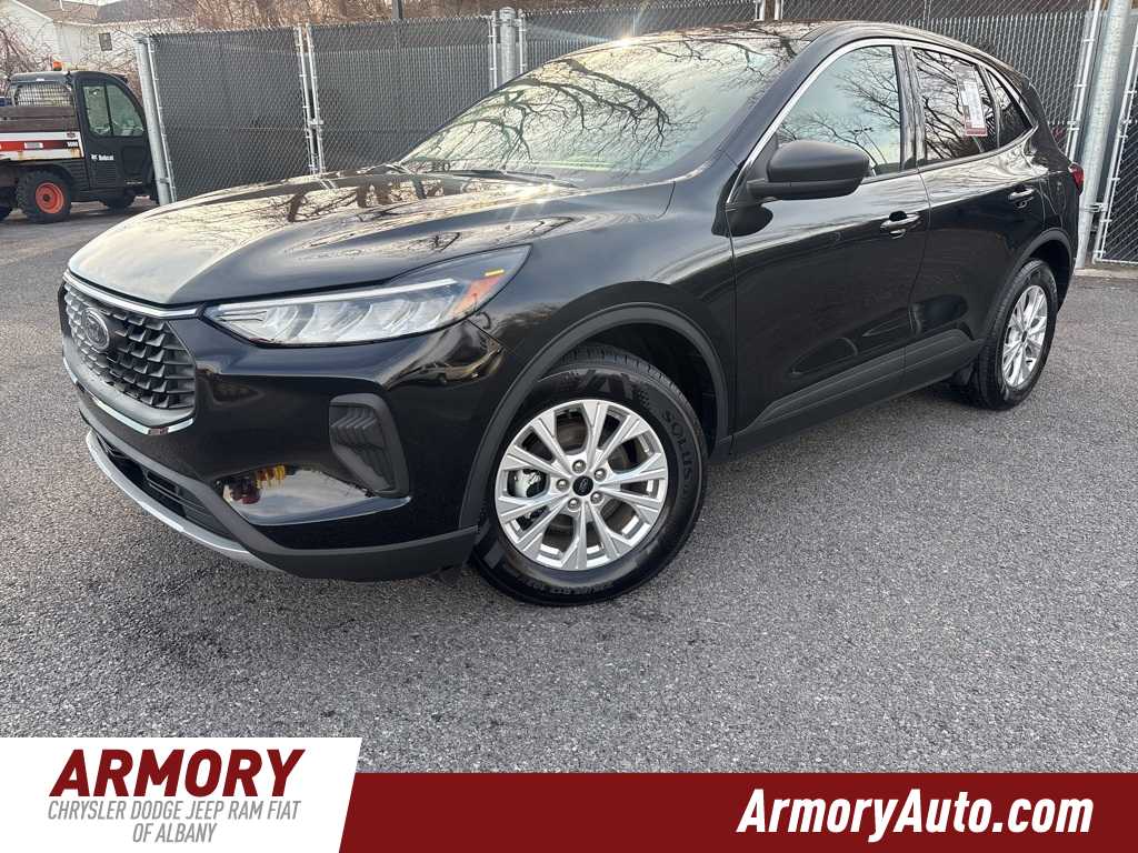 Thumbnail: 2024 Ford Escape - 1