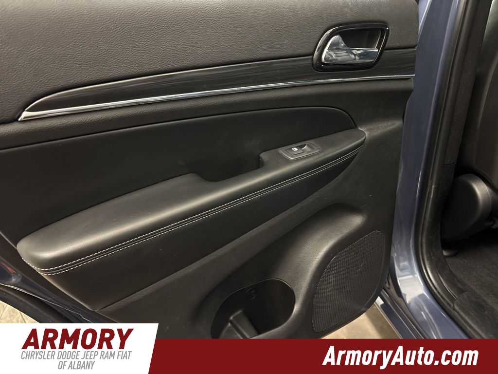 Thumbnail: 2021 Jeep Grand Cherokee - 26