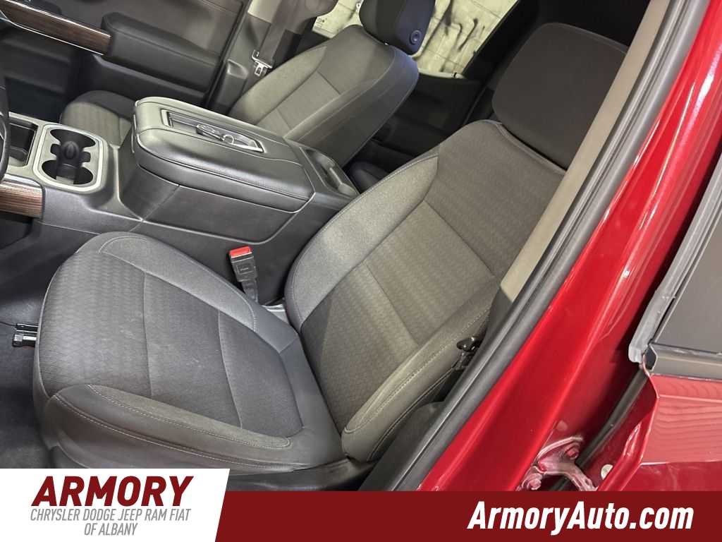 Thumbnail: 2020 Chevrolet Silverado 1500 - 13