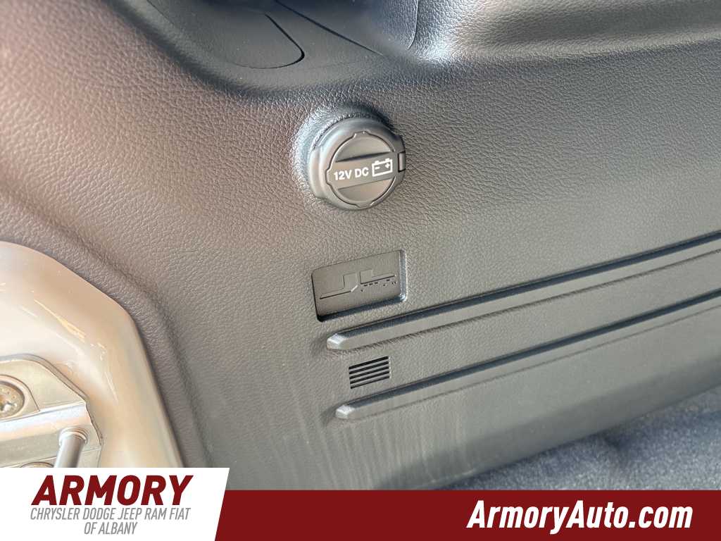 Thumbnail: 2025 Jeep Wrangler - 24