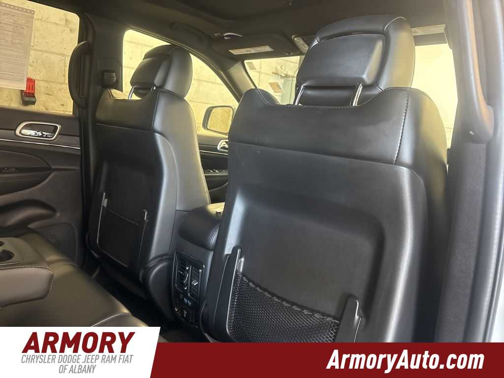 Thumbnail: 2021 Jeep Grand Cherokee - 35