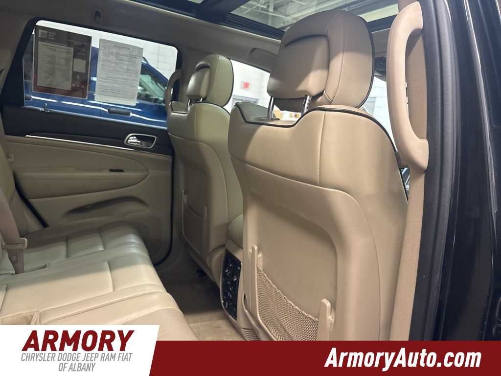 Thumbnail: 2016 Jeep Grand Cherokee - 35