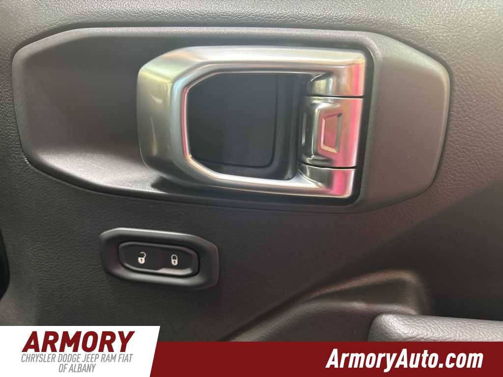 Thumbnail: 2026 Jeep Wrangler - 31